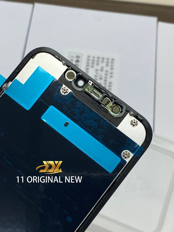 L'assemblage de l'écran LCD de l'iPhone 11 est entièrement neuf.